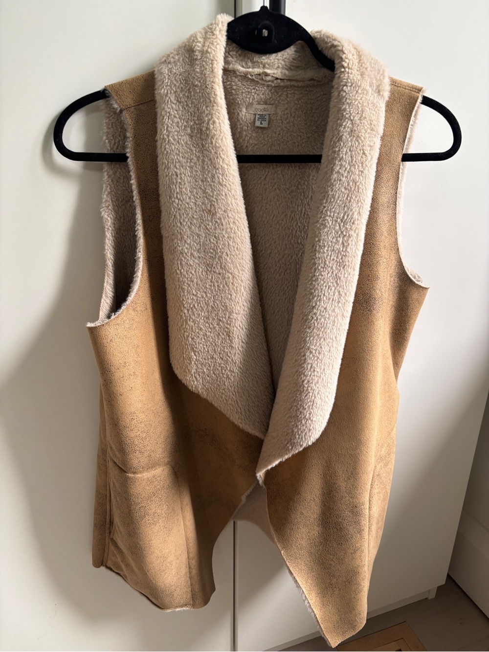 Ecote Beige Camel Faux-Shearling Open Front Vest